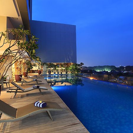Swiss-Belinn Karawang Ngoại thất bức ảnh