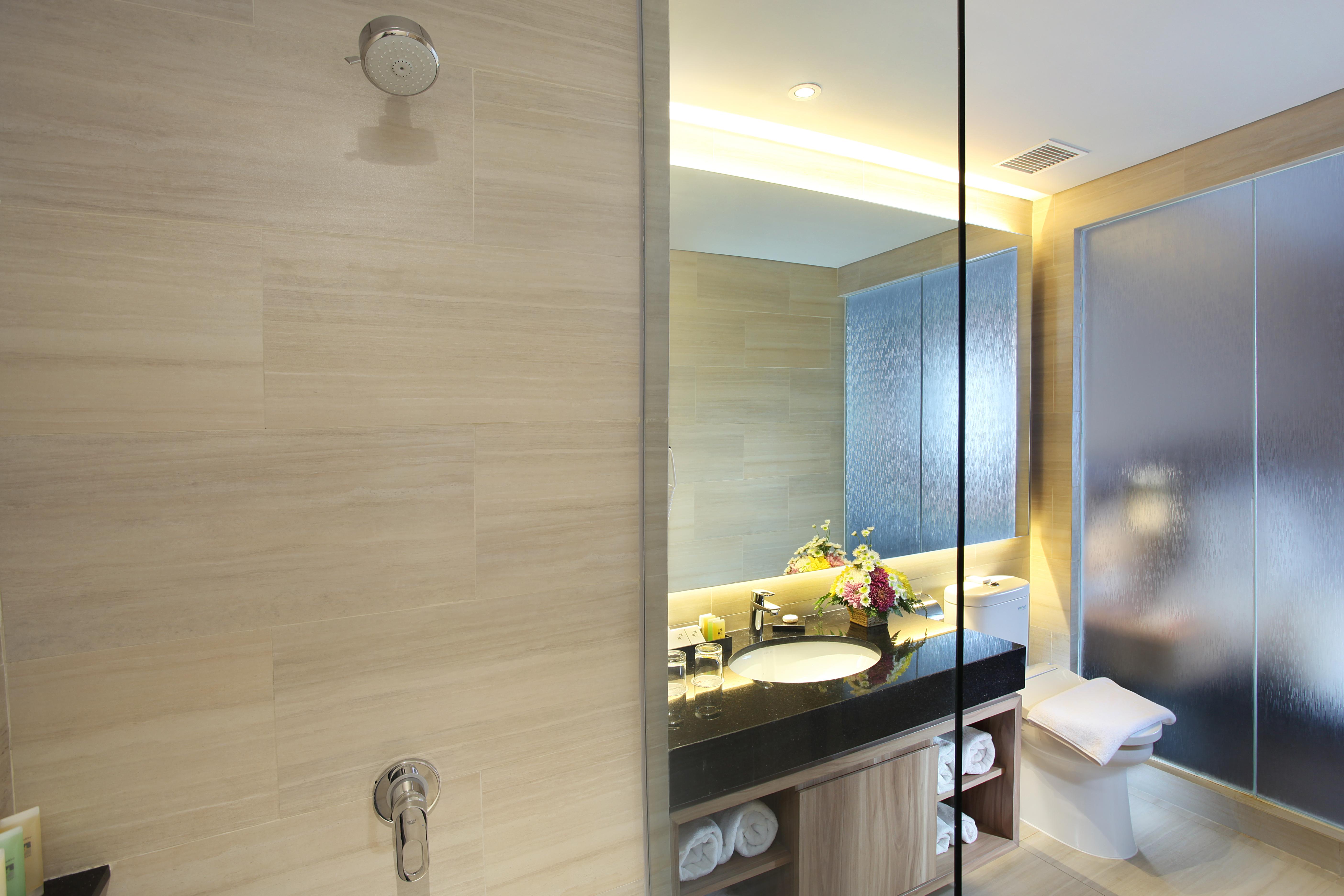 Swiss-Belinn Karawang Ngoại thất bức ảnh
