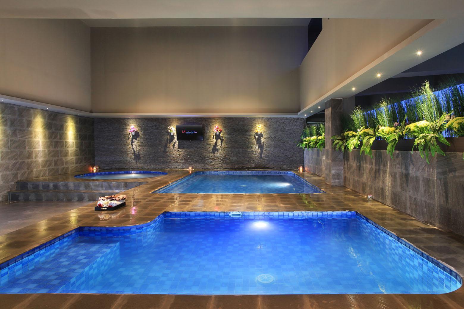 Swiss-Belinn Karawang Ngoại thất bức ảnh