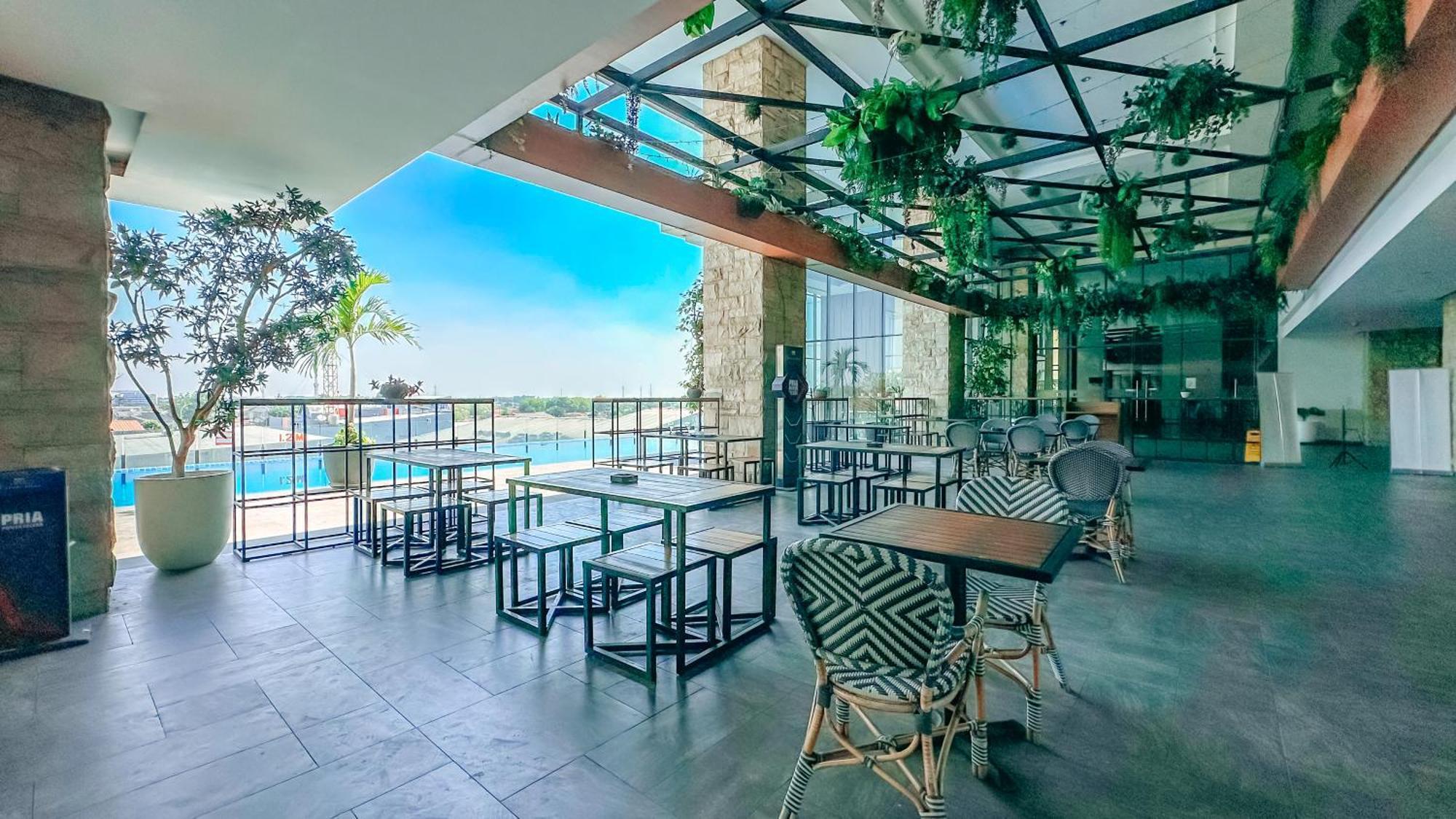 Swiss-Belinn Karawang Ngoại thất bức ảnh