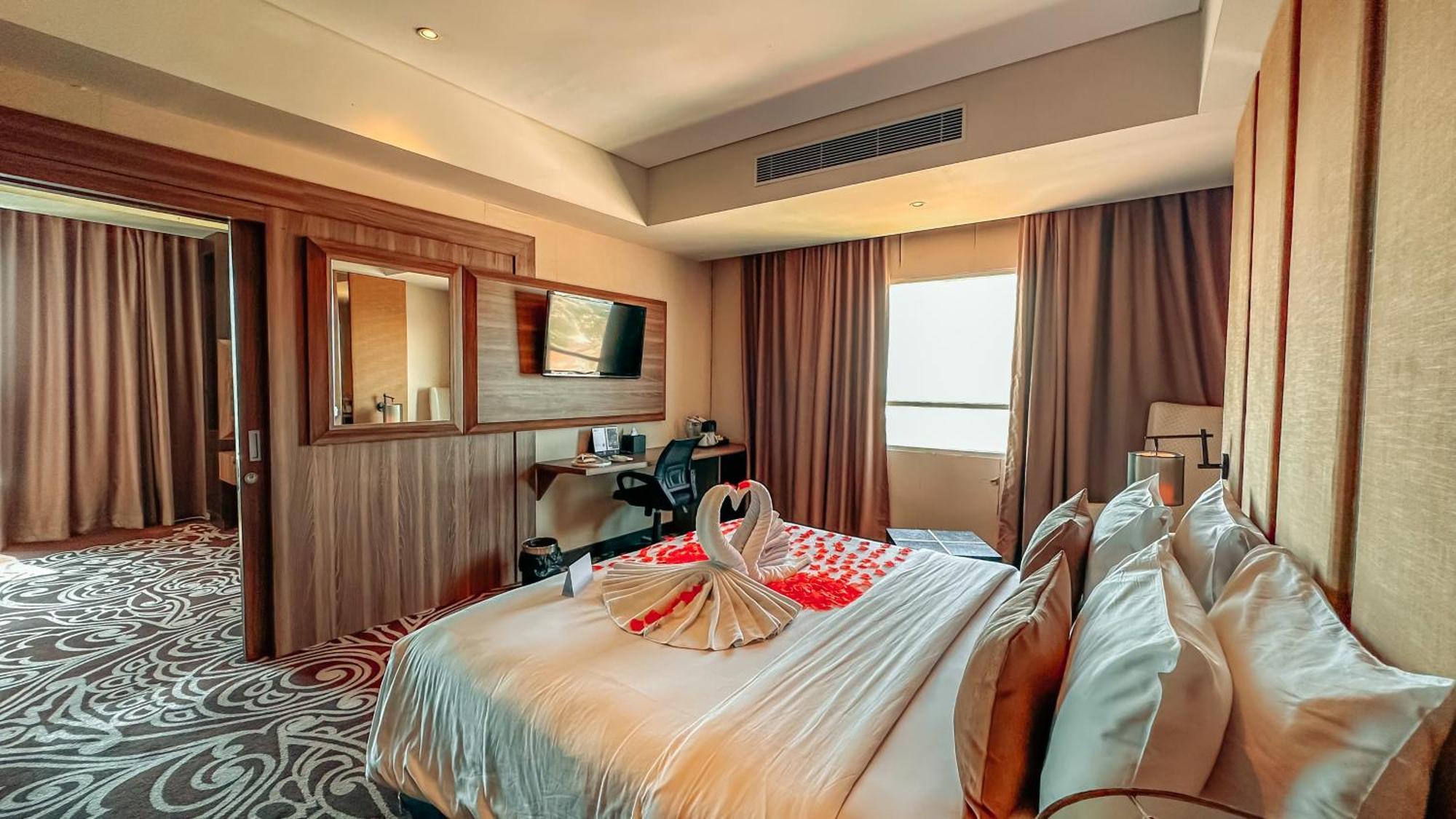 Swiss-Belinn Karawang Ngoại thất bức ảnh