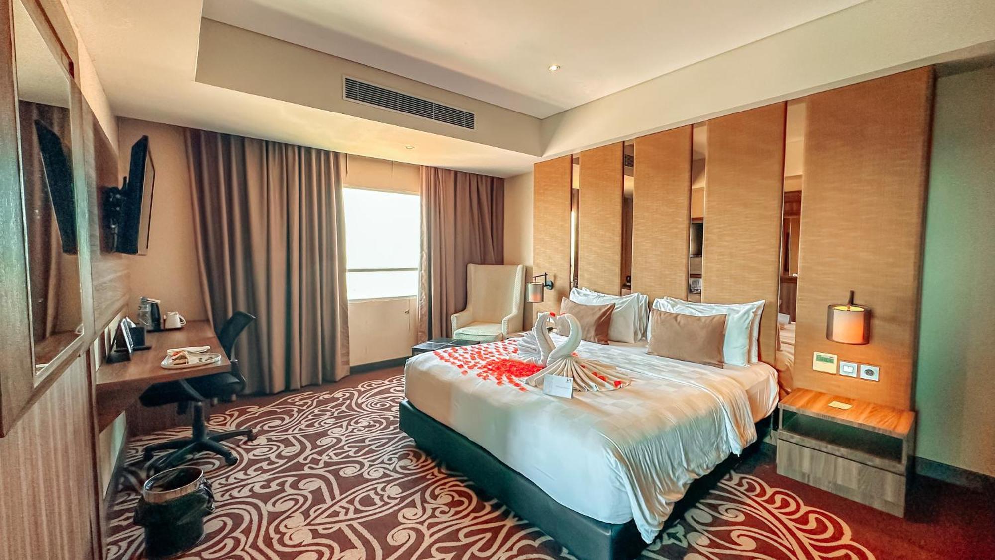 Swiss-Belinn Karawang Ngoại thất bức ảnh