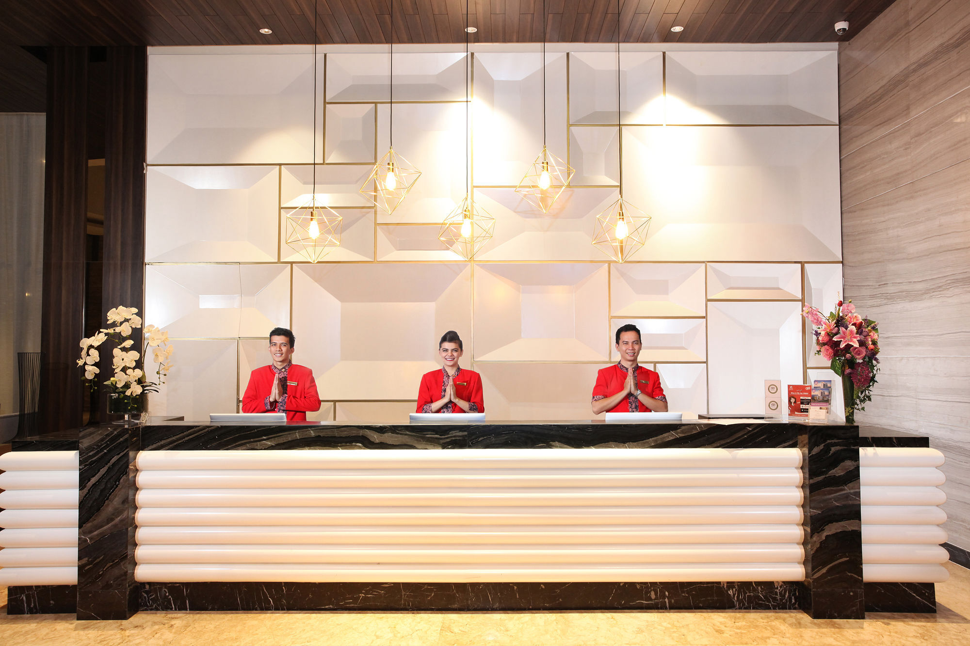 Swiss-Belinn Karawang Ngoại thất bức ảnh