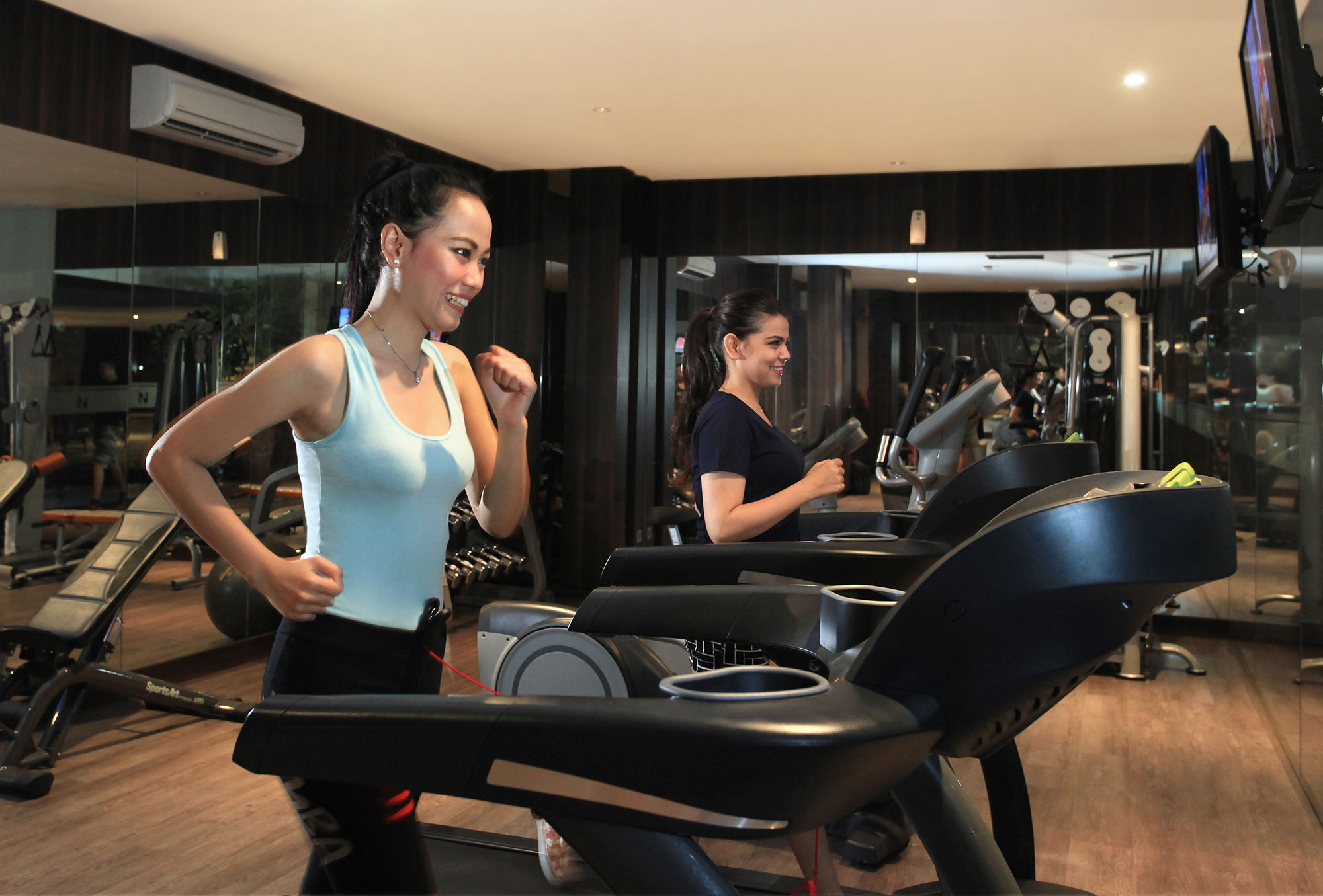 Swiss-Belinn Karawang Ngoại thất bức ảnh